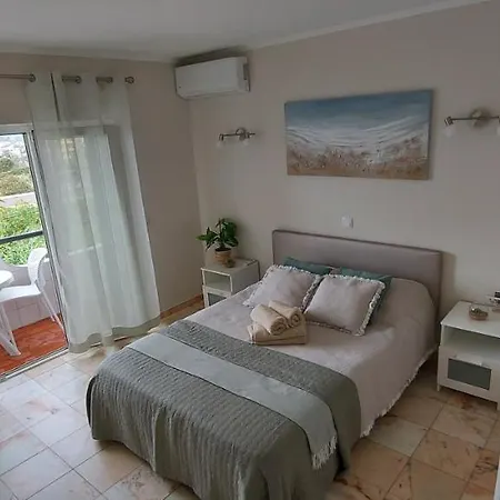 Sea View Лагуш