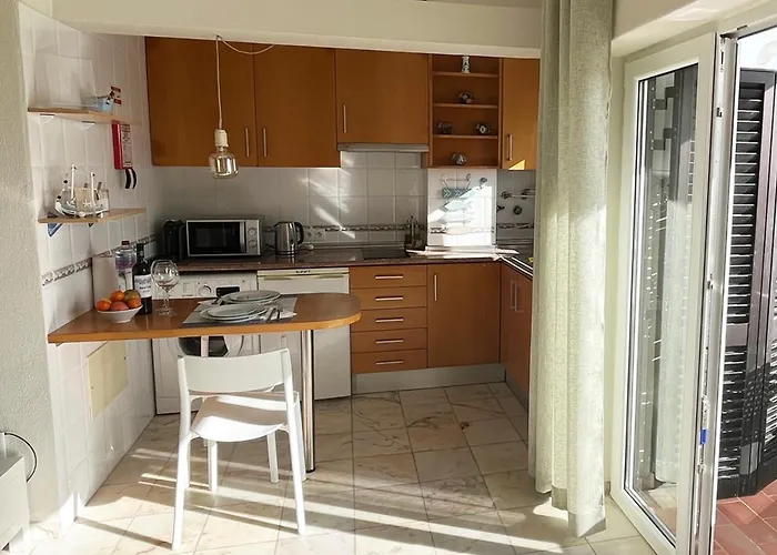Sea View Apartman *